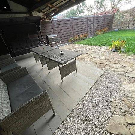 Zu Hause Pension Vrbov Buitenkant foto