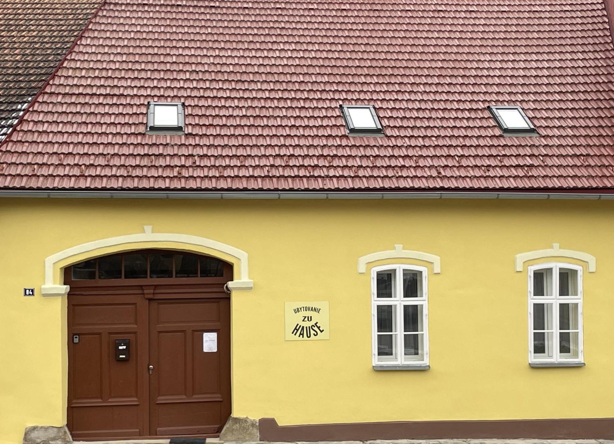 Zu Hause Pension Vrbov Buitenkant foto
