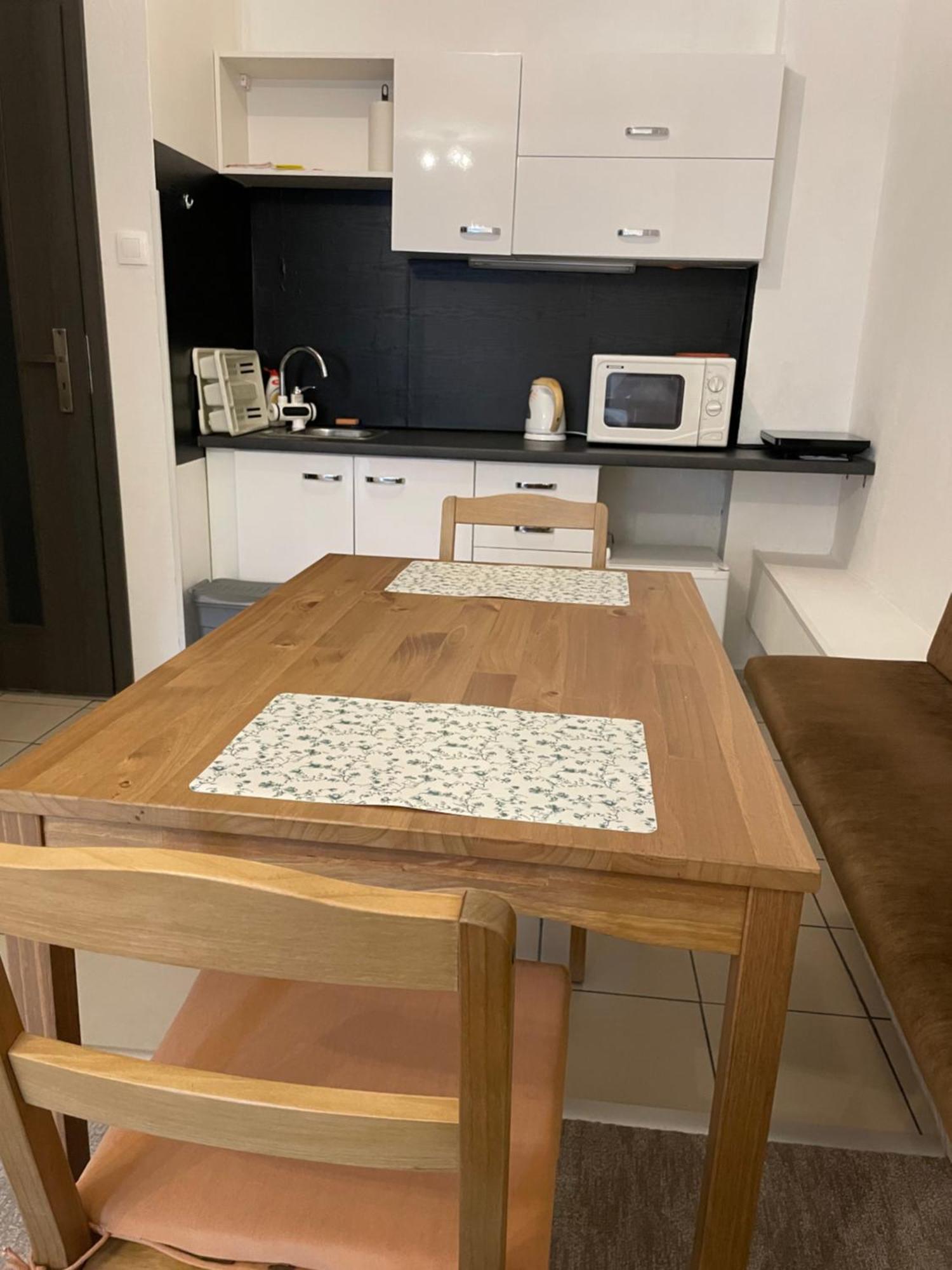 Zu Hause Pension Vrbov Kamer foto
